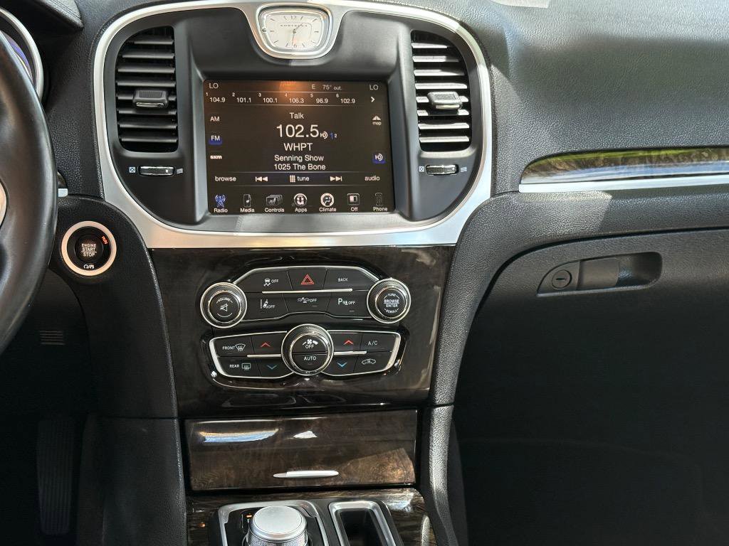 Used 2016 Chrysler 300 C w/ Safetytec Plus Group image 11