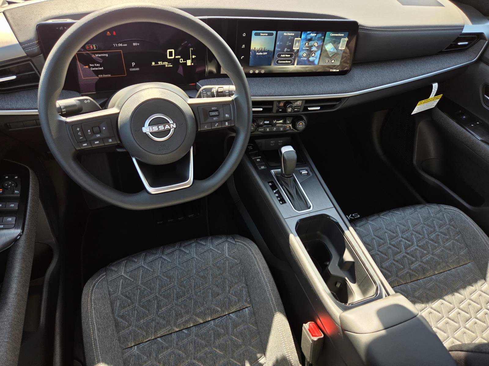 New 2027 Nissan Kicks SV w/ Cold Weather Package FWD image 13