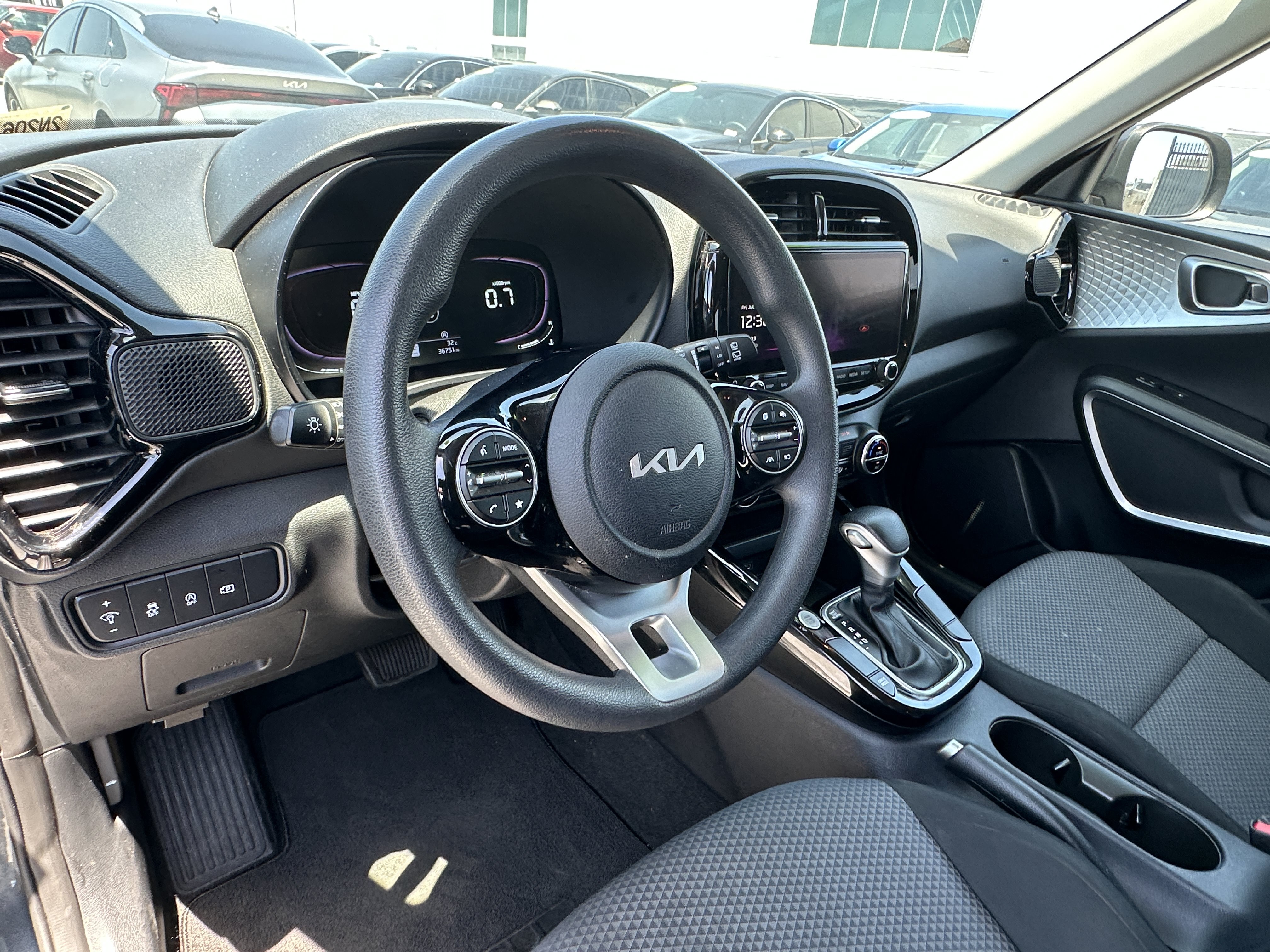 Certified 2023 Kia Soul S FWD image 21