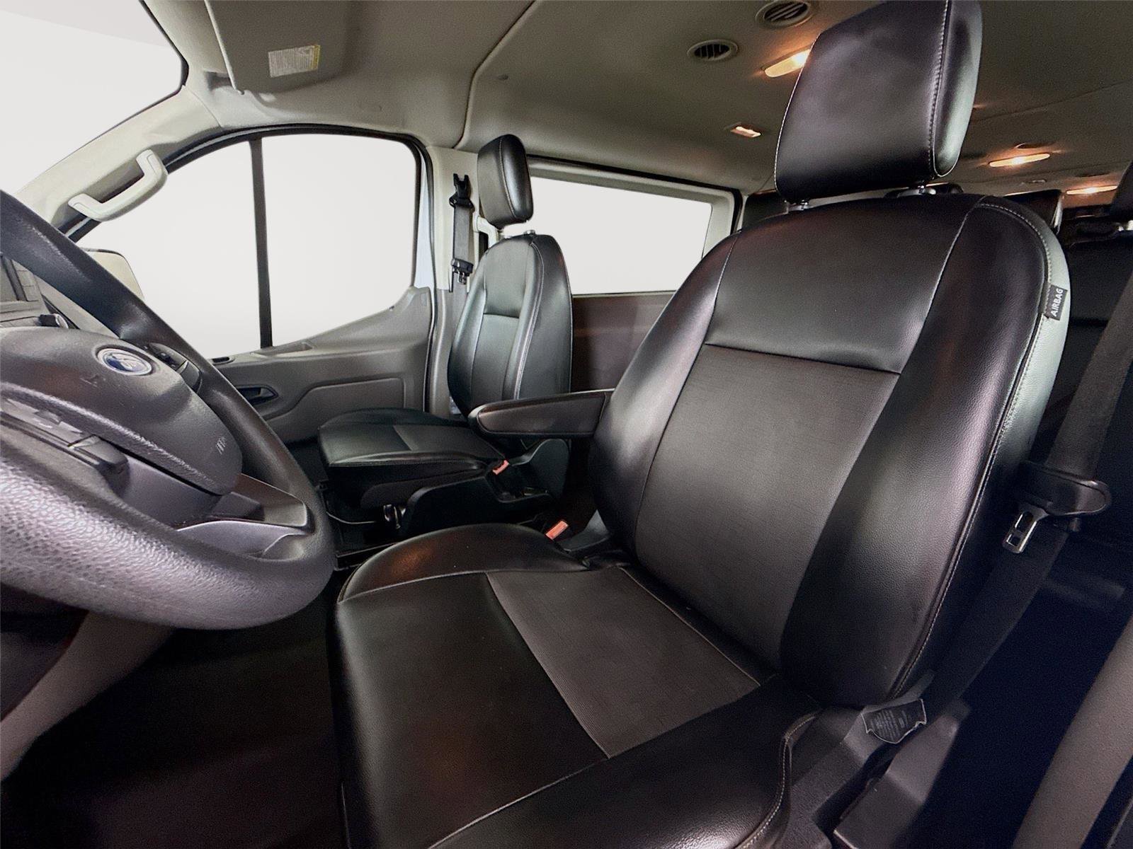 Used 2020 Ford Transit 350 XL RWD image 2
