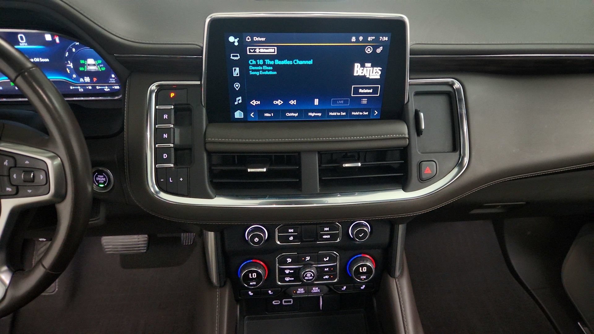 Used 2023 Chevrolet Tahoe LT w/ Luxury Package AWD/4WD image 21