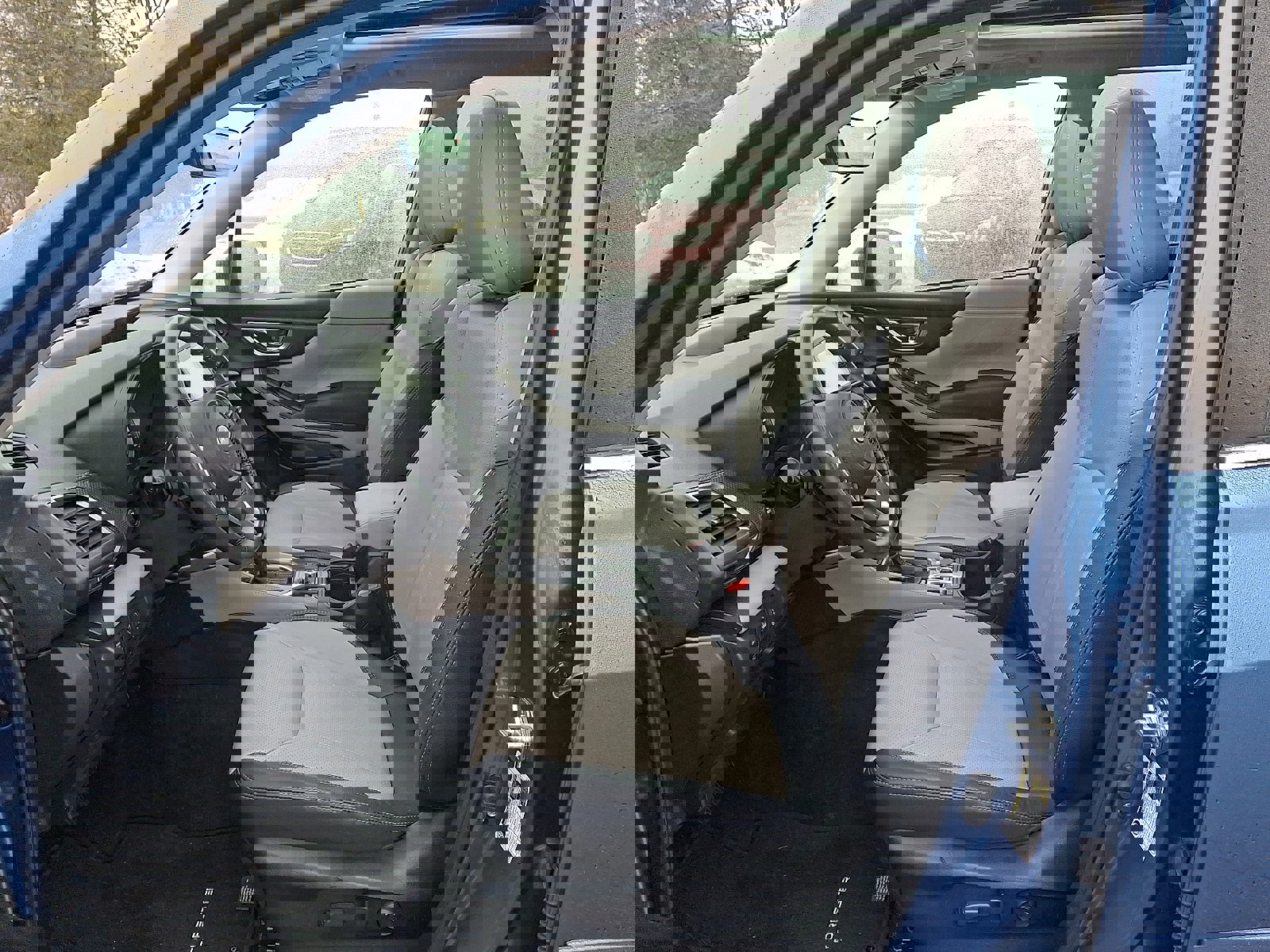 Used 2022 Subaru Forester Limited w/ Popular Package #3 image 14