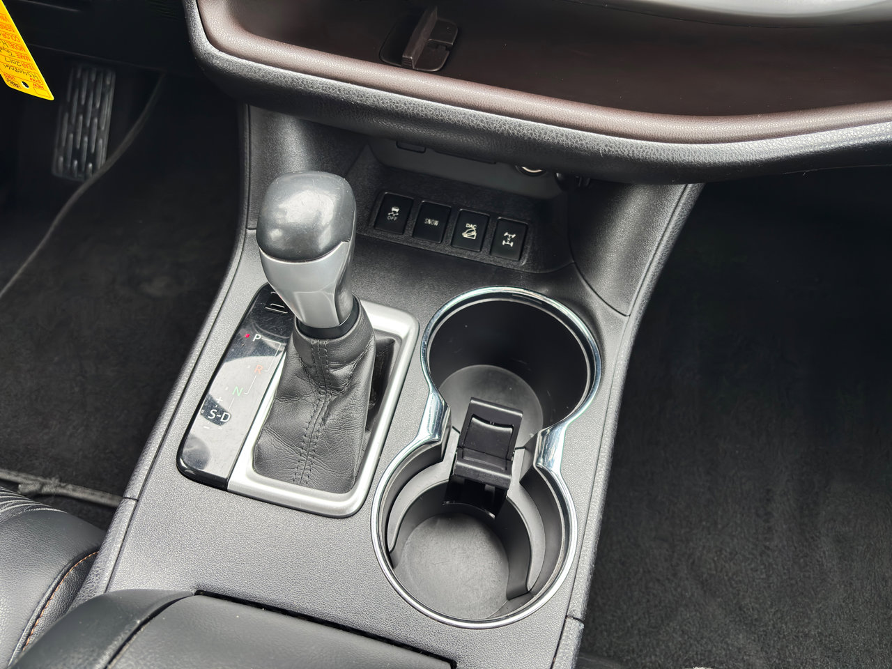 Used 2017 Toyota Highlander Plus image 17
