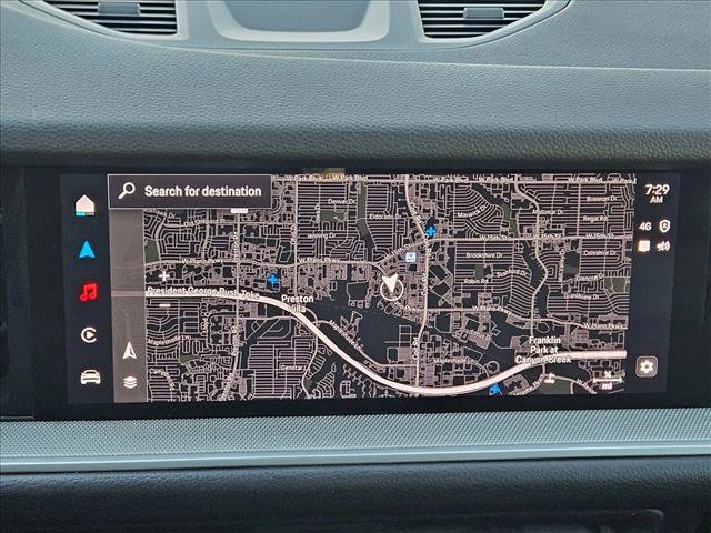 Used 2024 Porsche Cayenne image 14