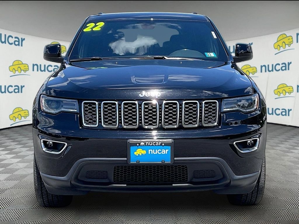 Used 2022 Jeep Grand Cherokee Laredo X AWD/4WD image 2