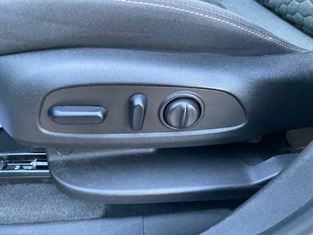 Used 2021 Chevrolet Equinox LT AWD/4WD image 36