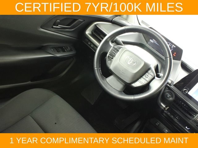 Used 2023 Toyota Prius LE FWD image 16