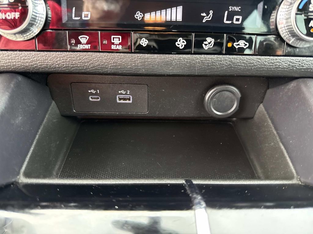 Used 2023 Mitsubishi Outlander ES FWD image 29