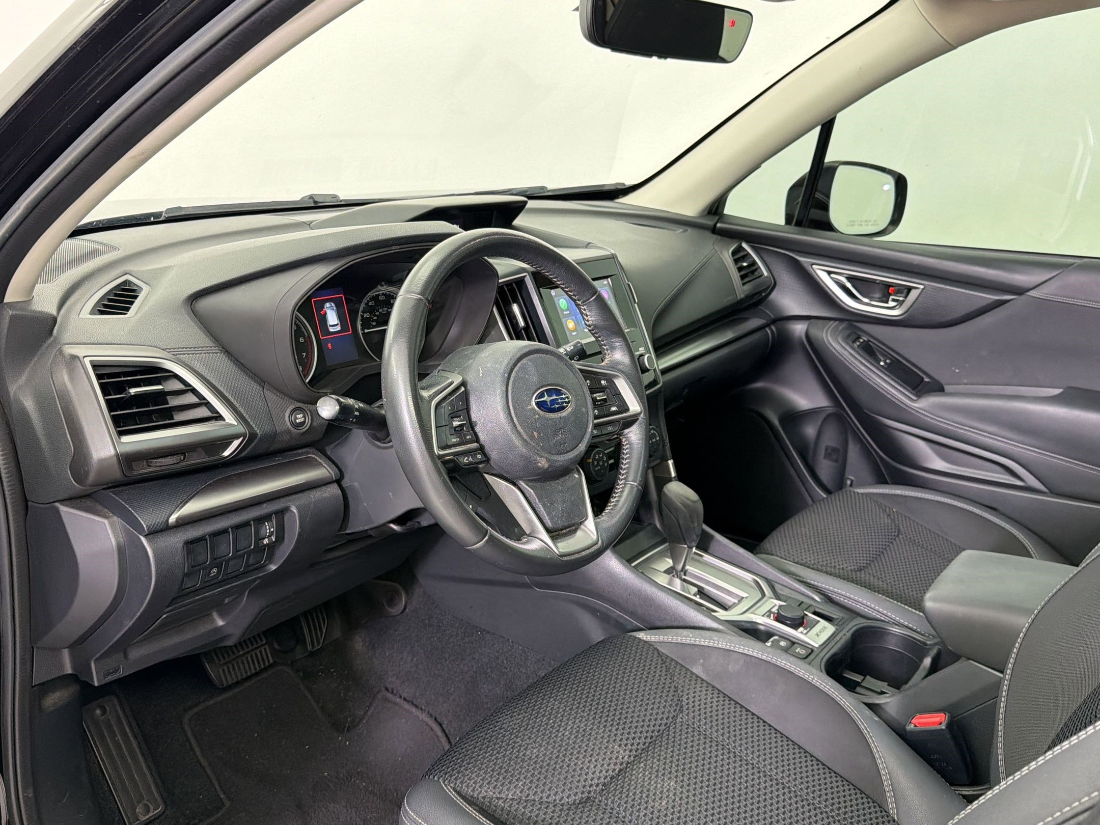 Used 2019 Subaru Forester Premium AWD/4WD image 4