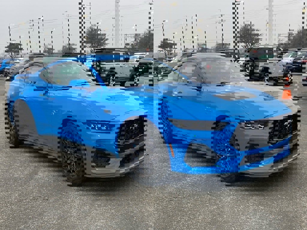 Used 2024 Ford Mustang GT w/ GT Performance Package image 3