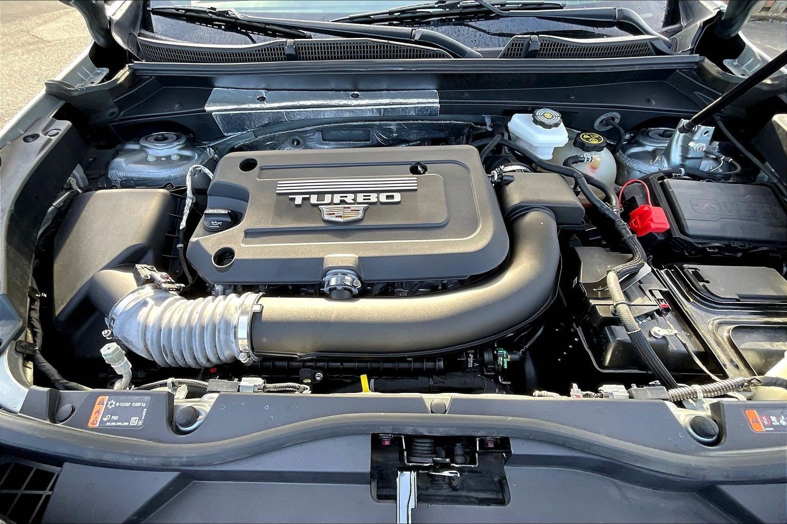 Used 2023 Cadillac XT4 Premium Luxury image 9