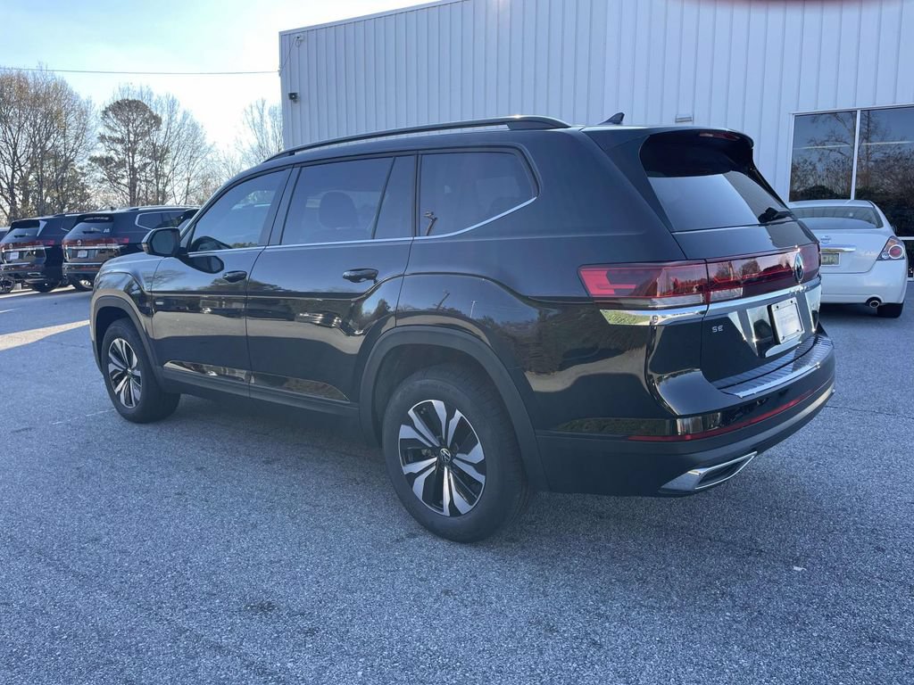 New 2026 Volkswagen Atlas SE FWD image 4