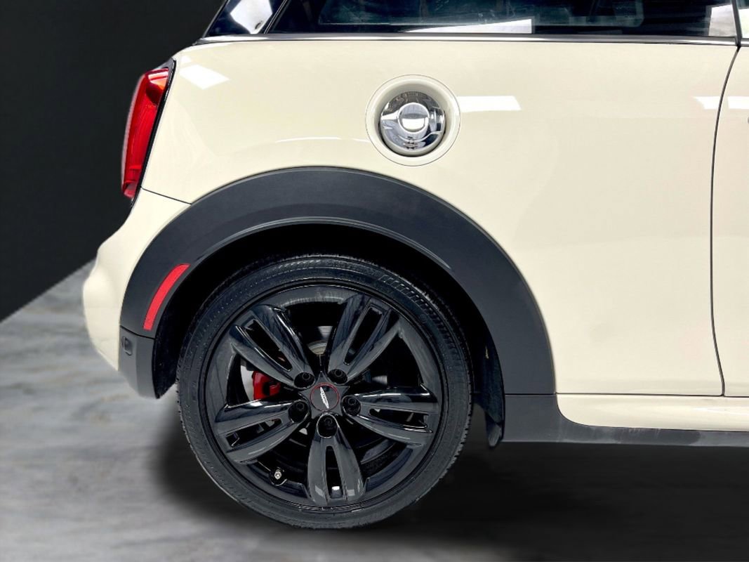 Used 2019 MINI Cooper John Cooper Works w/ Signature Upholstery Package image 8