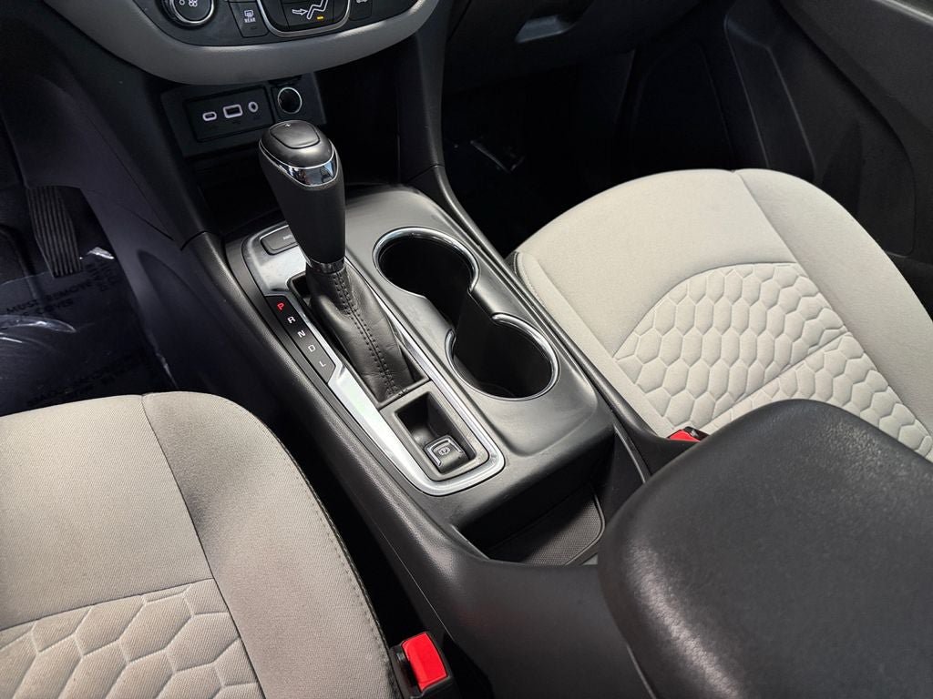 Used 2020 Chevrolet Equinox LS AWD/4WD image 18