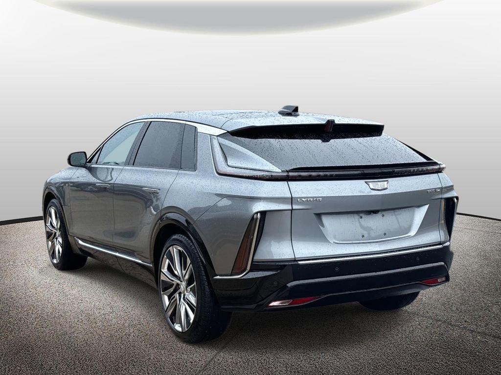 Certified 2024 Cadillac Lyriq Luxury image 6
