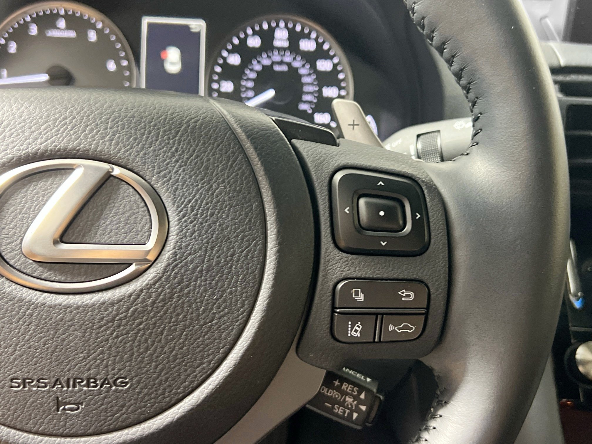 Used 2025 Lexus IS 350 F Sport w/ Accessory Package 2 RWD image 19