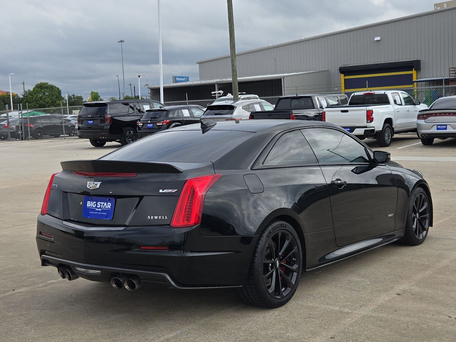Used 2017 Cadillac ATS V w/ Carbon Black Package RWD image 3