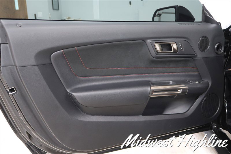 Used 2017 Ford Mustang Shelby GT350R w/ Equipment Group 920A image 27