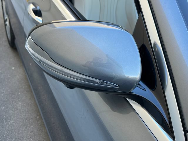 Used 2019 Mercedes-Benz E 300 image 17