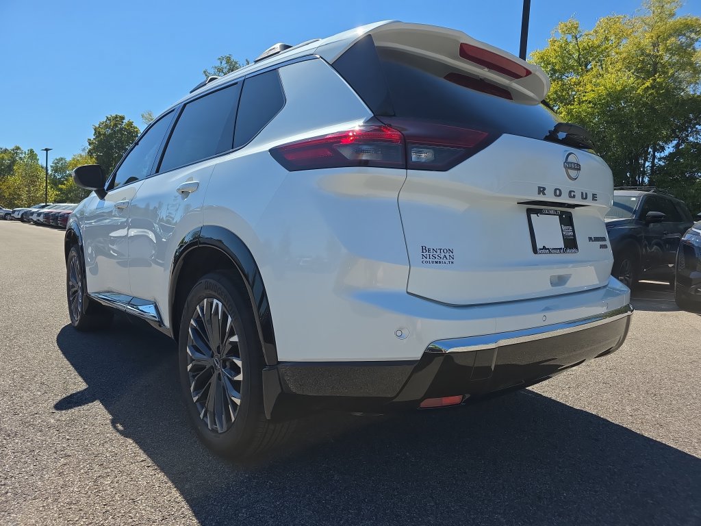 New 2026 Nissan Rogue Platinum AWD/4WD image 2