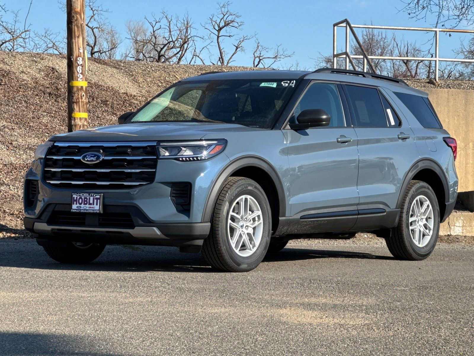 New 2026 Ford Explorer Active image 7