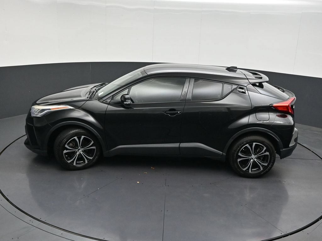Used 2021 Toyota C-HR LE FWD image 21