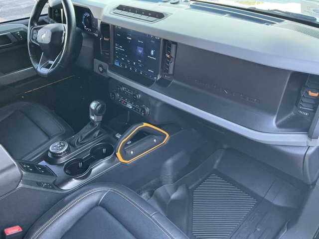 Used 2022 Ford Bronco Badlands image 18