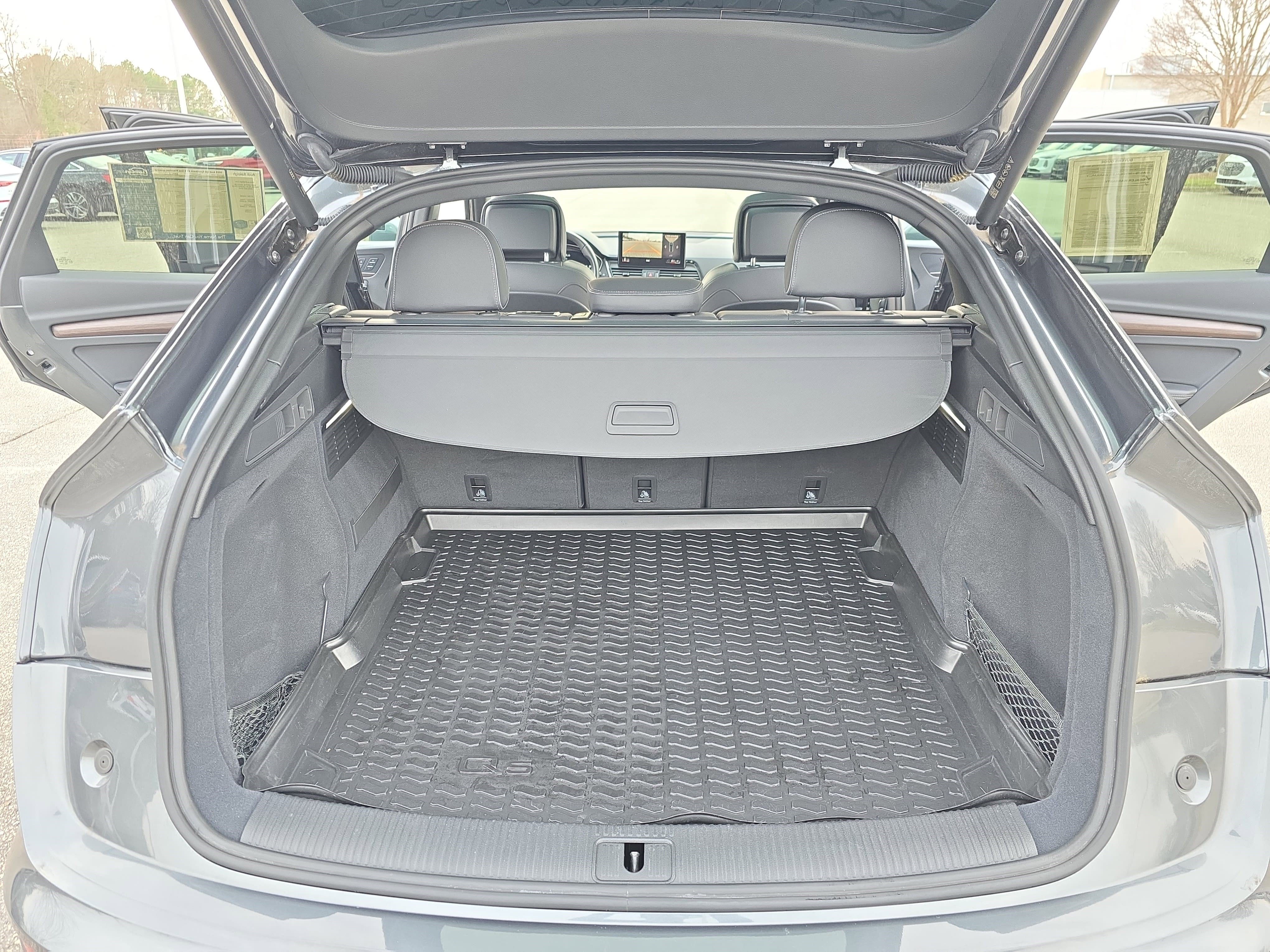 Used 2023 Audi Q5 2.0T Premium Plus w/ Premium Plus Package image 12