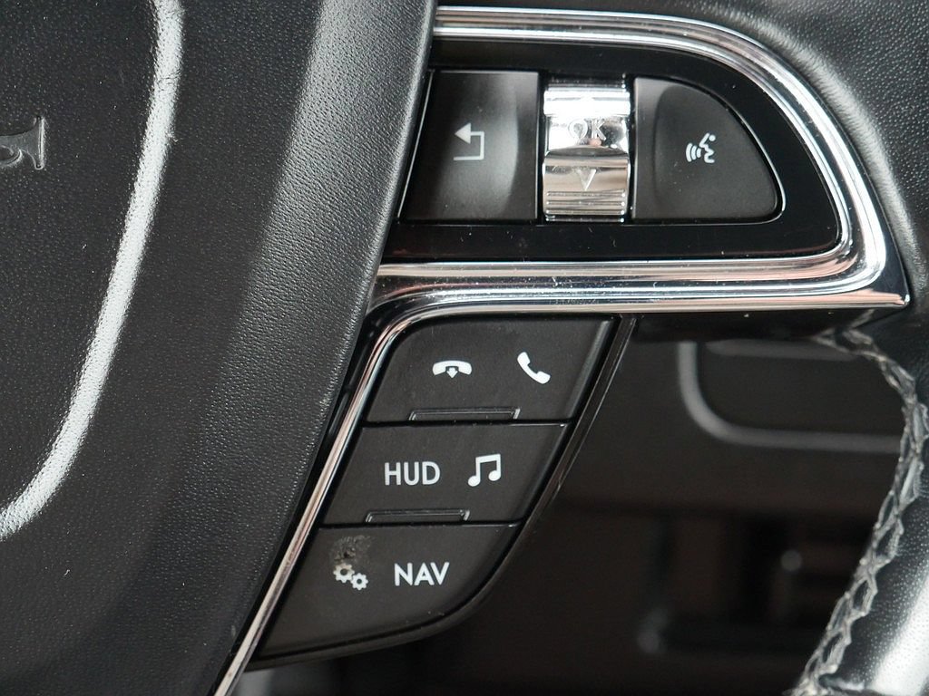 Used 2019 Lincoln Navigator Reserve AWD/4WD image 32