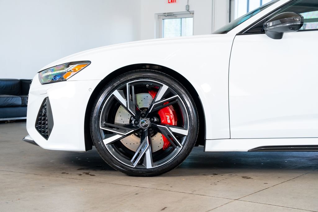 Used 2021 Audi RS 6 w/ Carbon Optic Package image 9