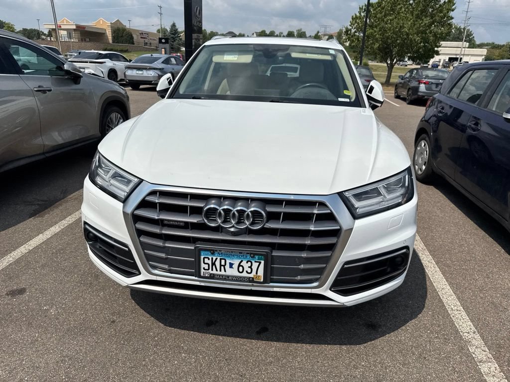 Used 2018 Audi Q5 Prestige w/ Prestige Package AWD/4WD image 2