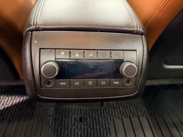 Used 2017 Chevrolet Traverse Premier AWD/4WD image 19