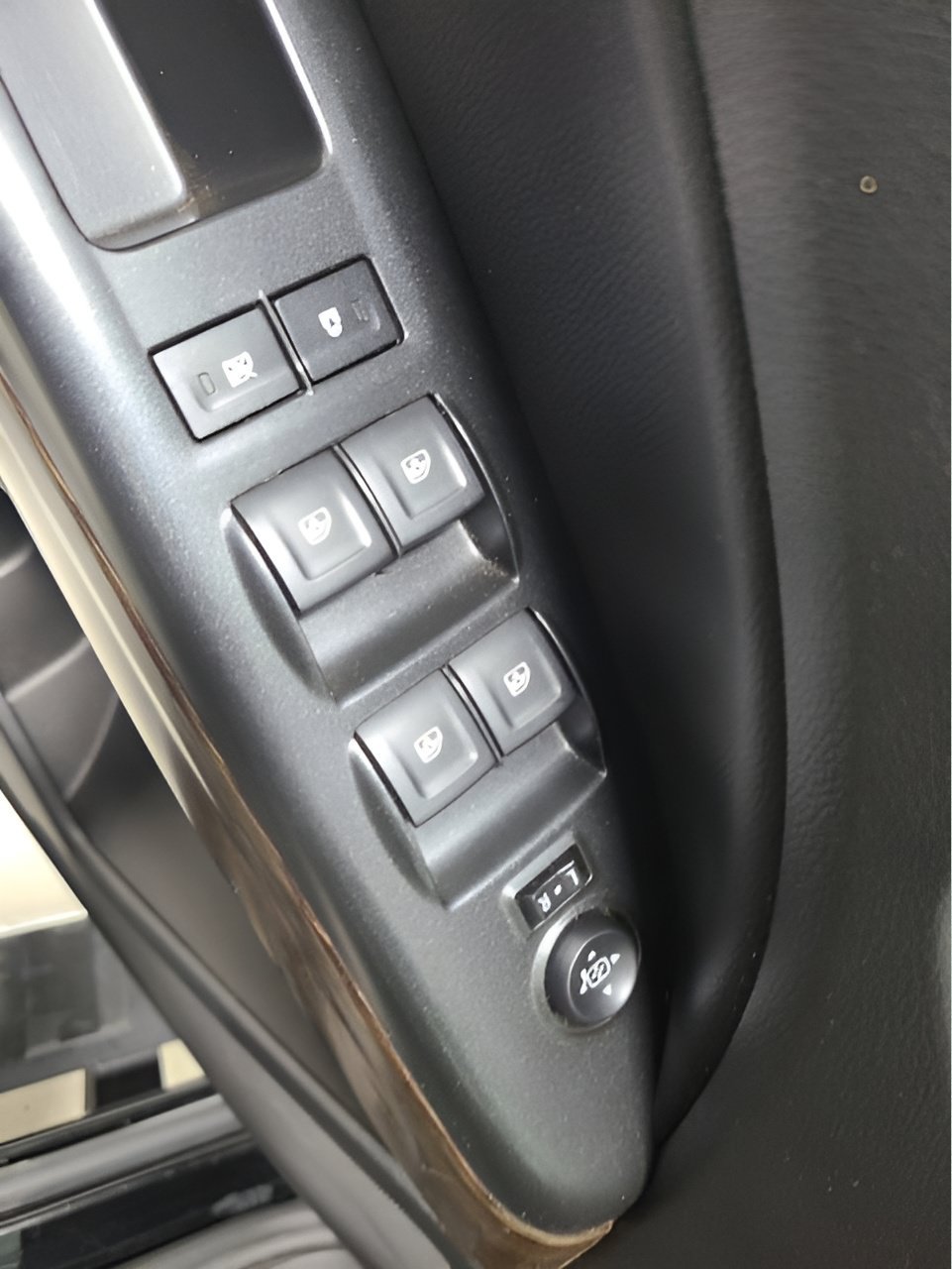Used 2018 GMC Canyon Denali AWD/4WD image 18