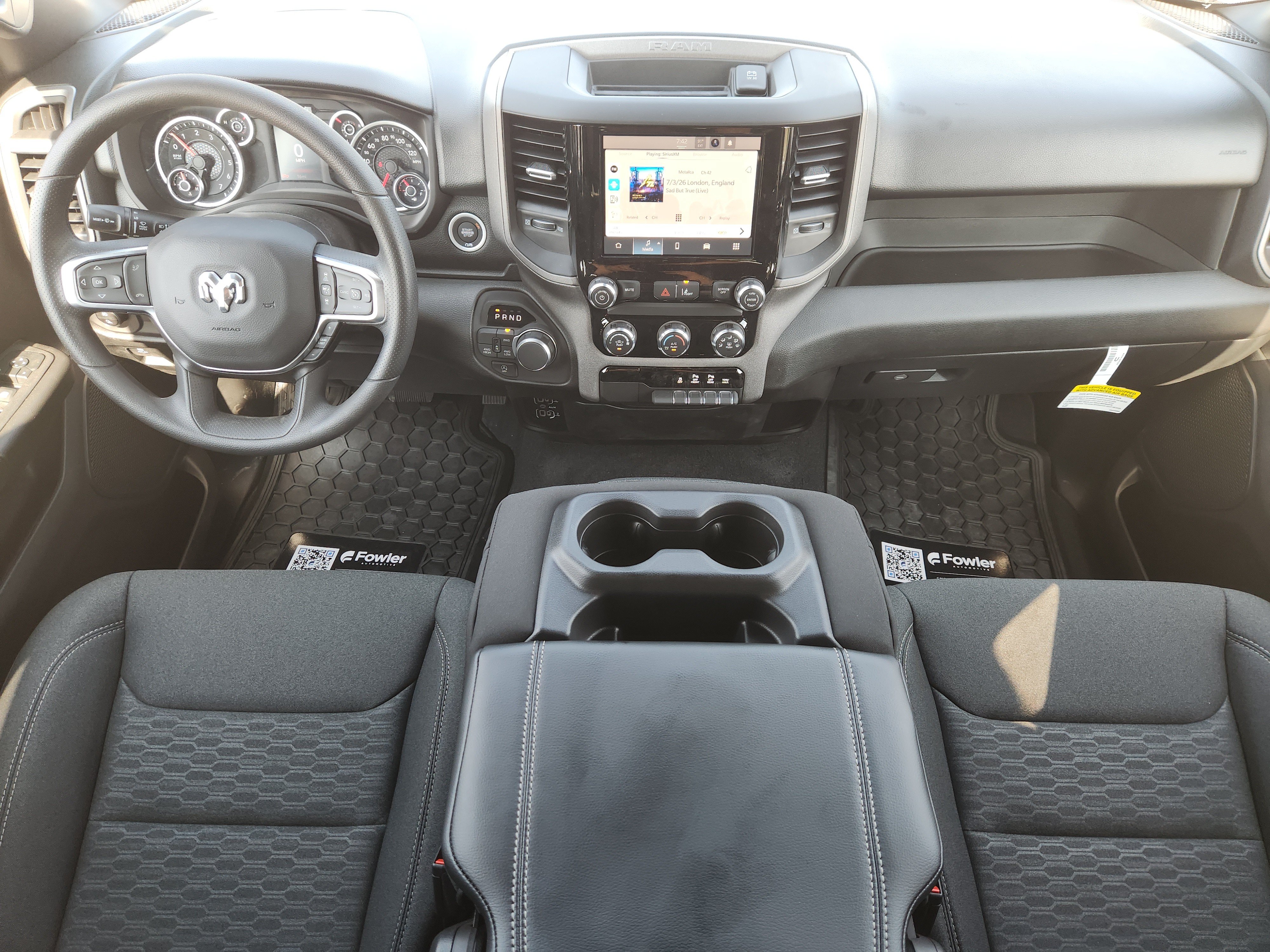 New 2026 RAM 1500 Express AWD/4WD image 18