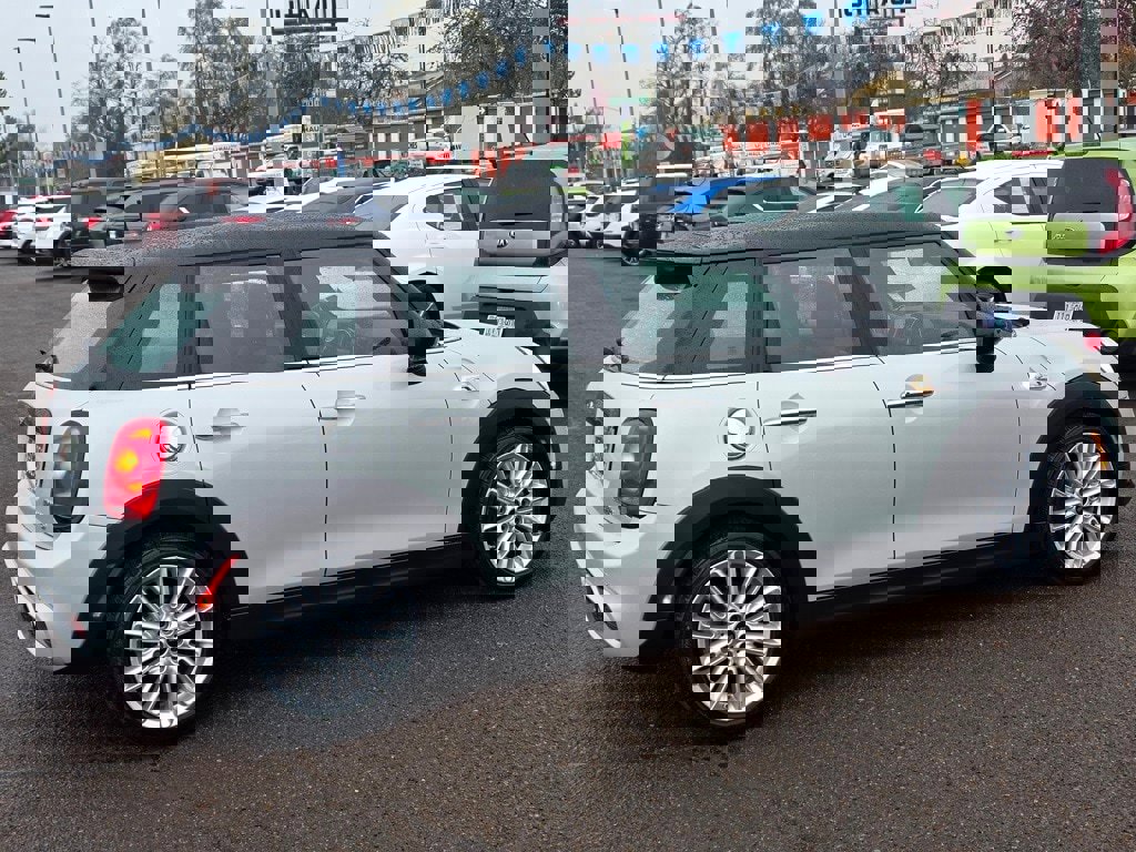 Used 2018 MINI Cooper S image 30