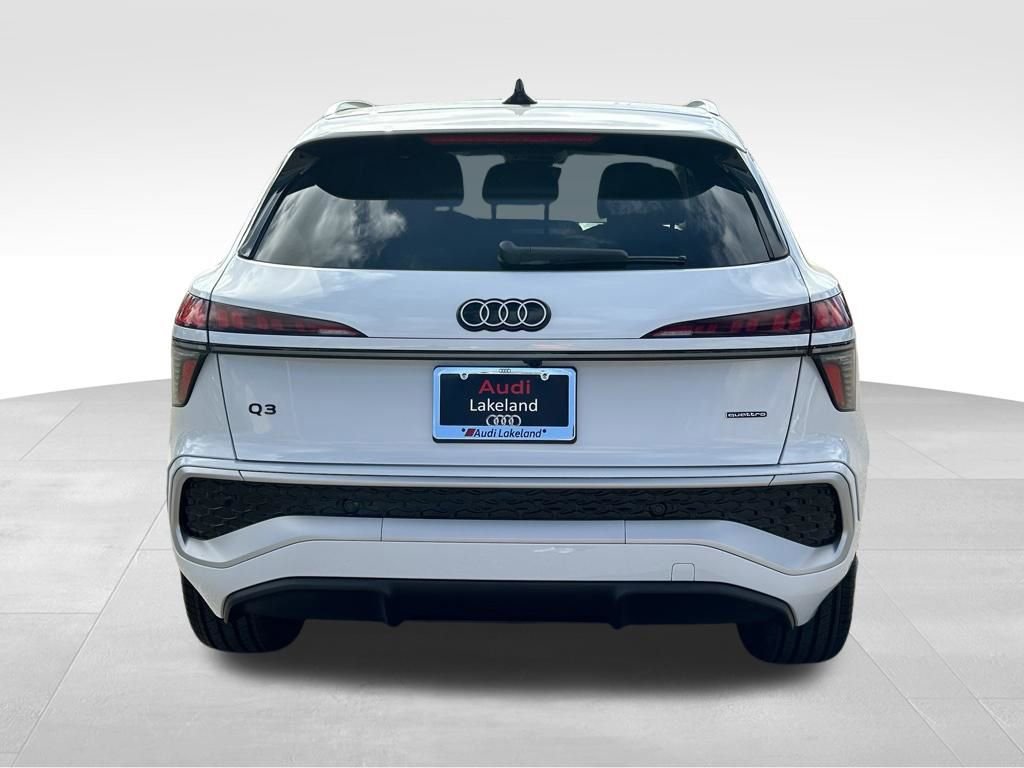 New 2026 Audi Q3 quattro 2.0T image 4