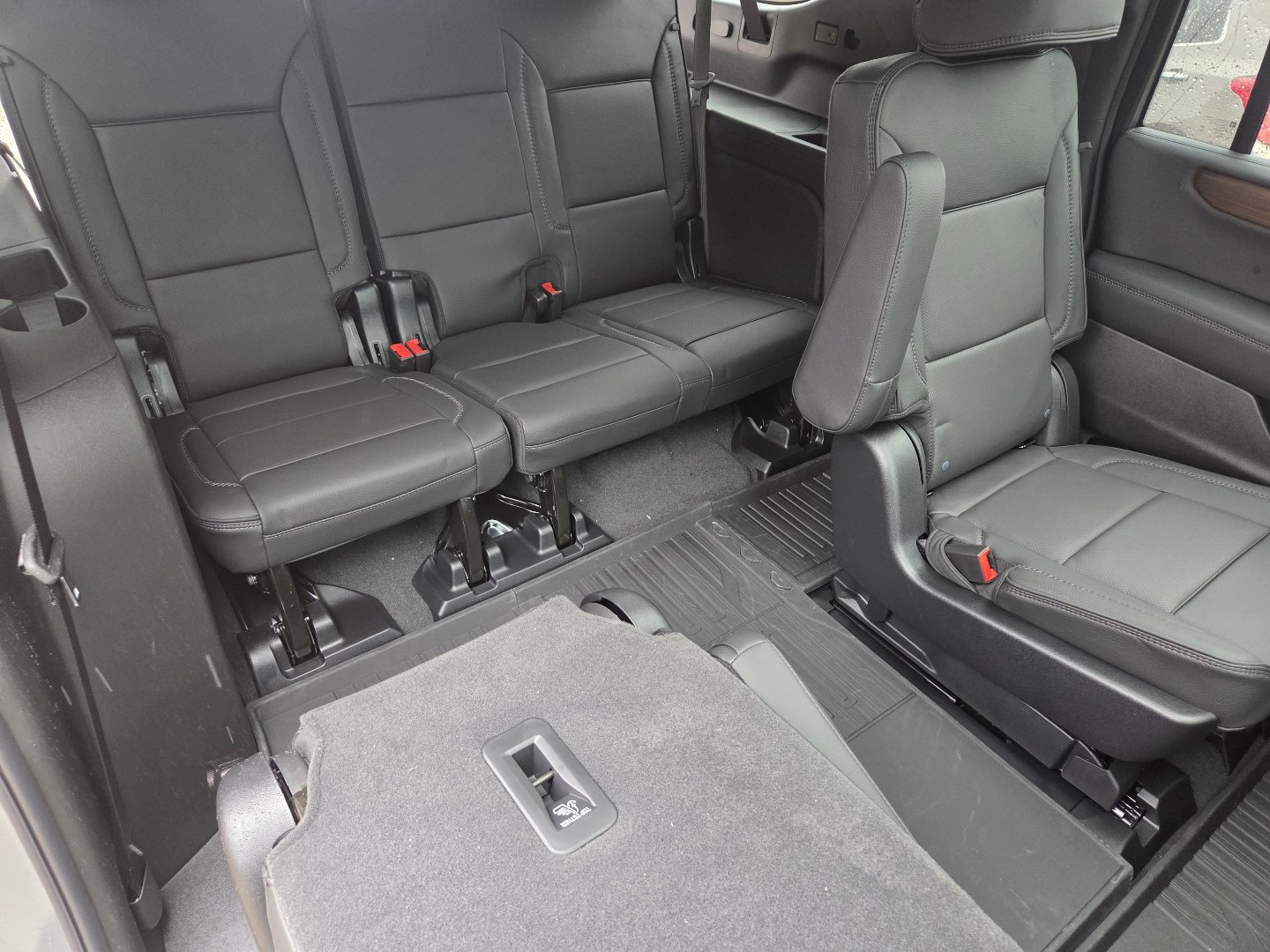 New 2026 GMC Yukon XL Denali w/ Denali Reserve Package AWD/4WD image 26