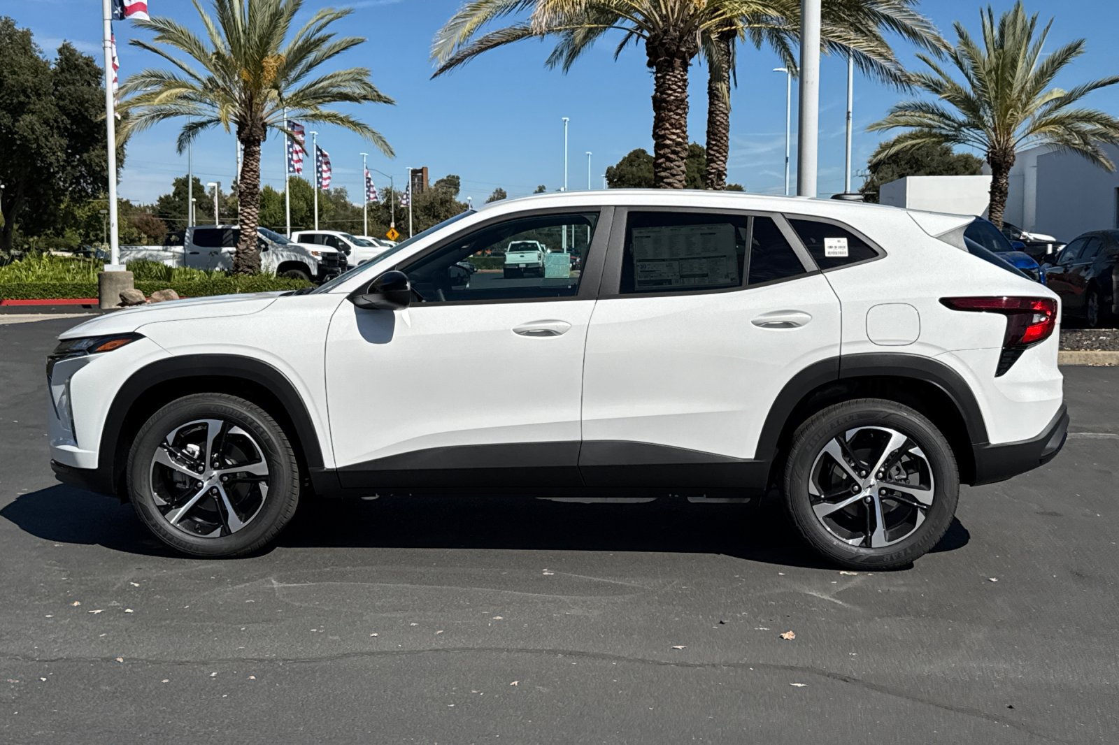 New 2026 Chevrolet Trax RS w/ Driver Confidence Package FWD image 6
