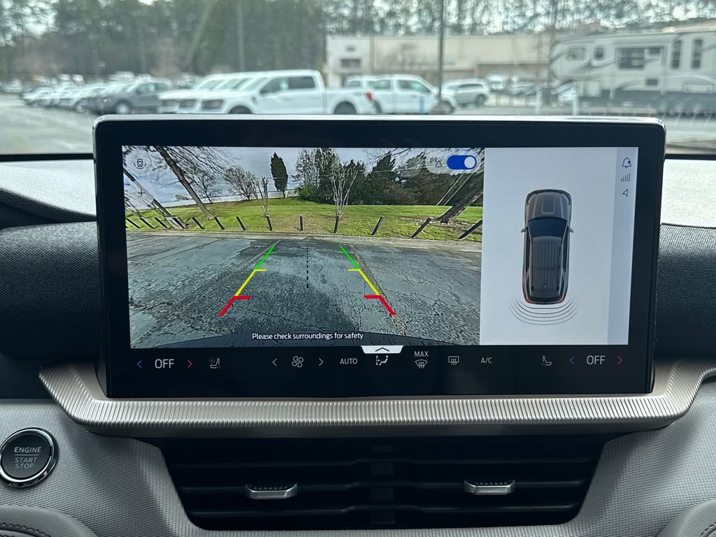 New 2026 Ford Explorer Active w/ Active Comfort Package image 2