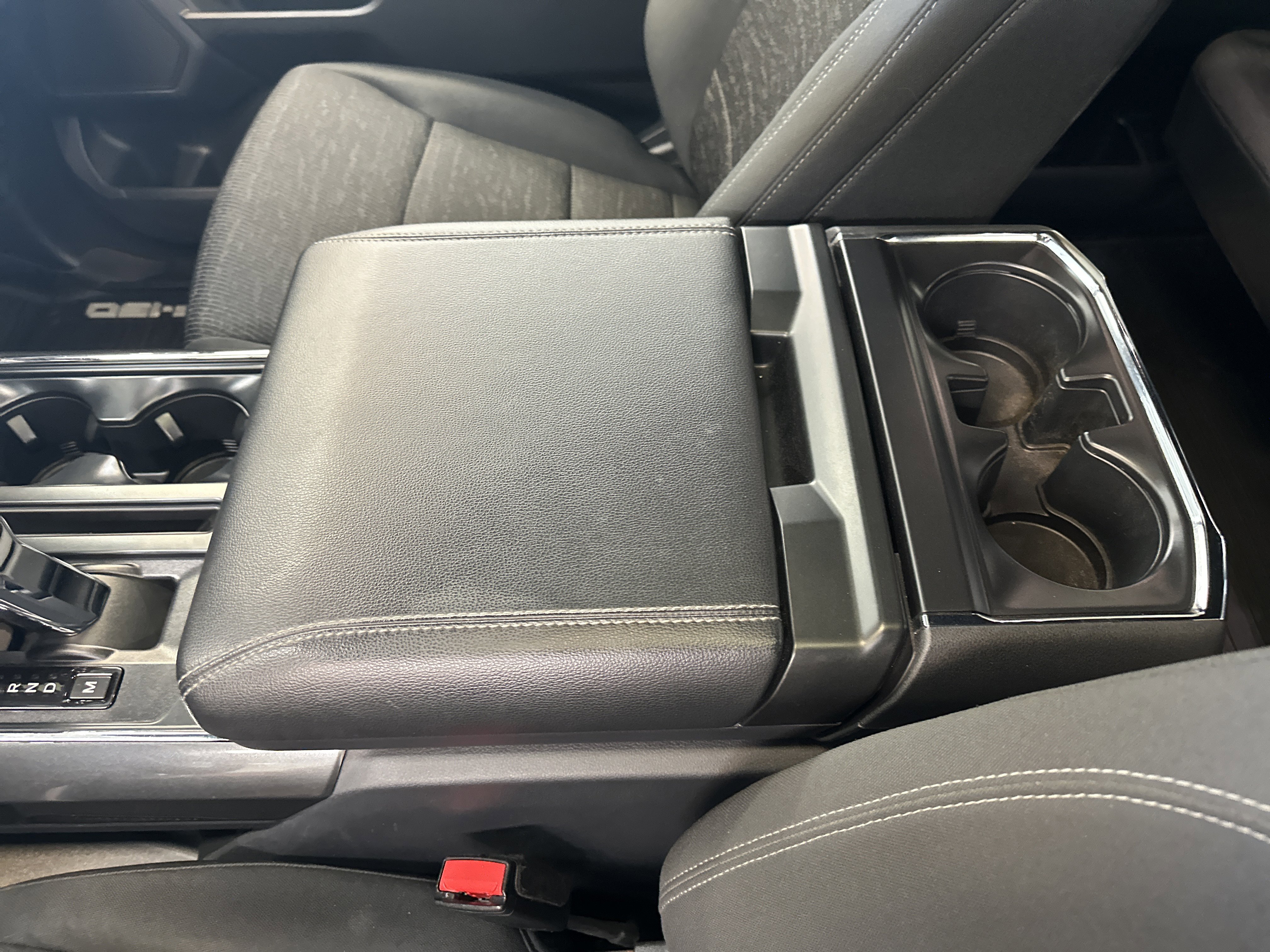 Used 2022 Ford F150 XLT w/ Equipment Group 302A High image 31