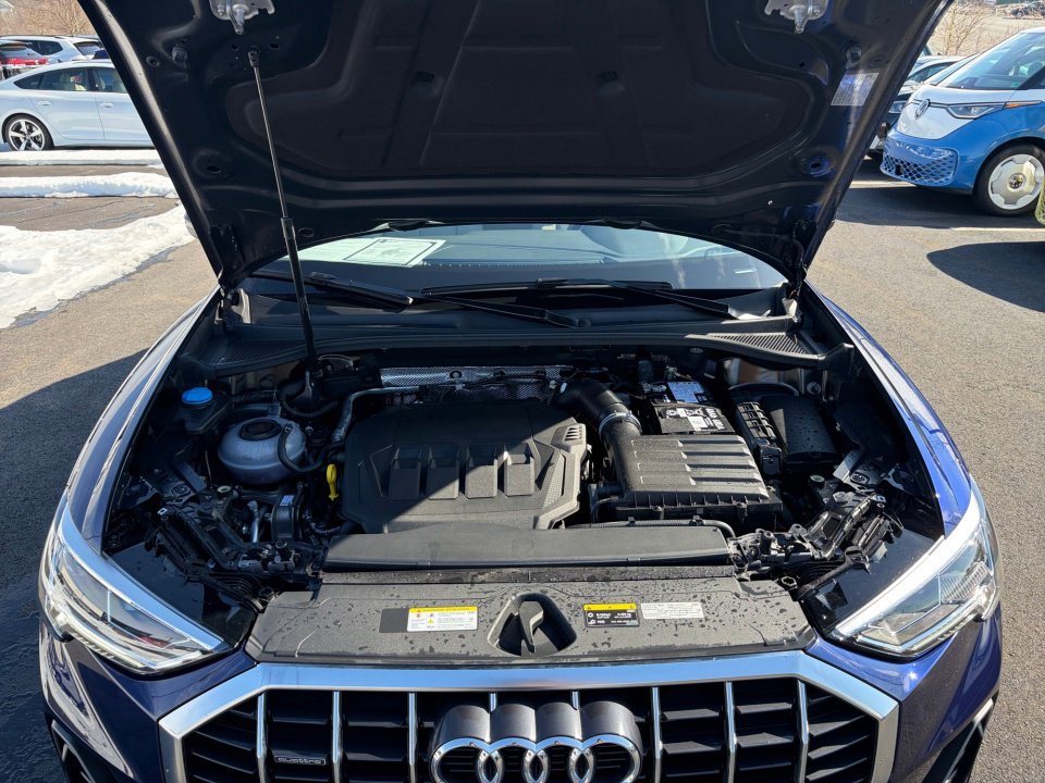 Used 2025 Audi Q3 2.0T Premium Plus w/ Premium Plus Package image 16