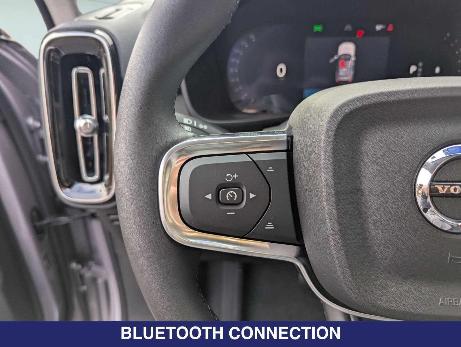 New 2026 Volvo XC40 B5 Plus w/ Protection Package Premier AWD/4WD image 12