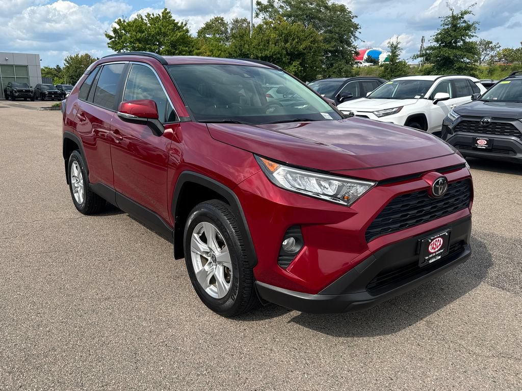 Used 2020 Toyota RAV4 XLE w/ Convenience Package AWD/4WD image 12