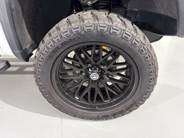 Used 2024 GMC Sierra 1500 AT4X AWD/4WD image 12