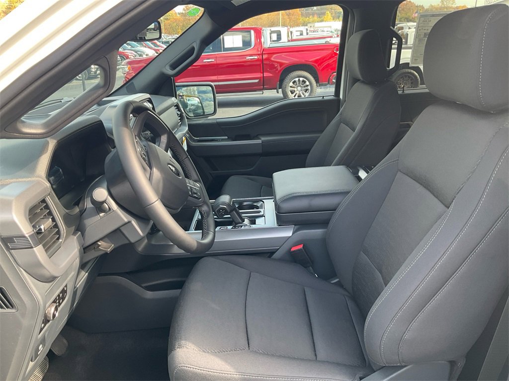 New 2025 Ford F150 XLT w/ Equipment Group 302A MID image 41