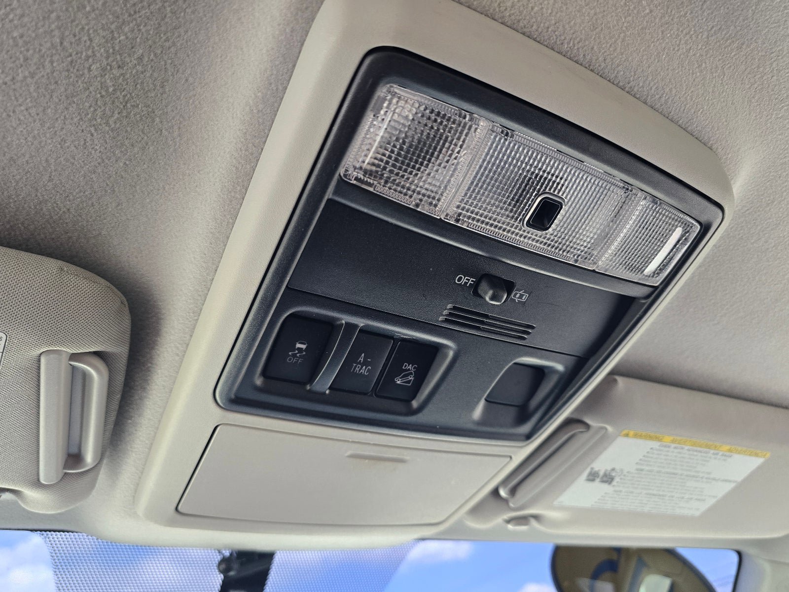 Used 2015 Toyota 4Runner SR5 image 24