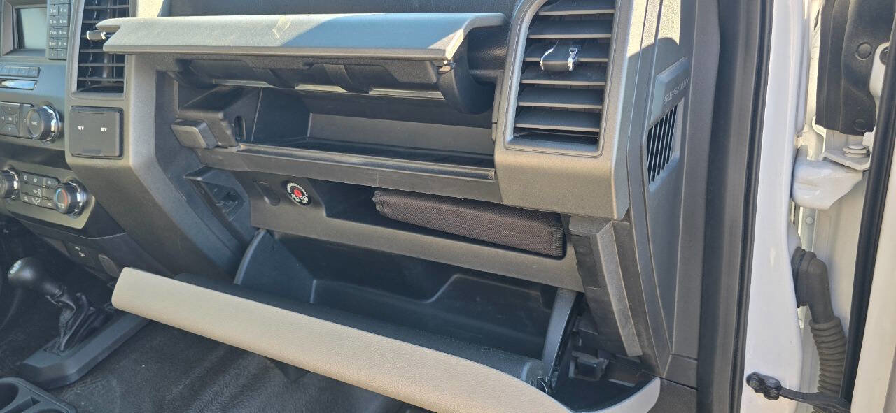 Used 2020 Ford F550 4x4 SuperCab Super Duty image 19