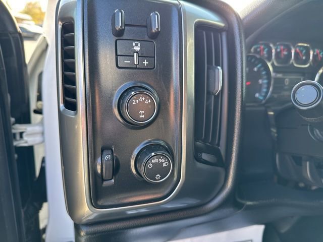 Used 2017 Chevrolet Silverado 2500 LT image 39