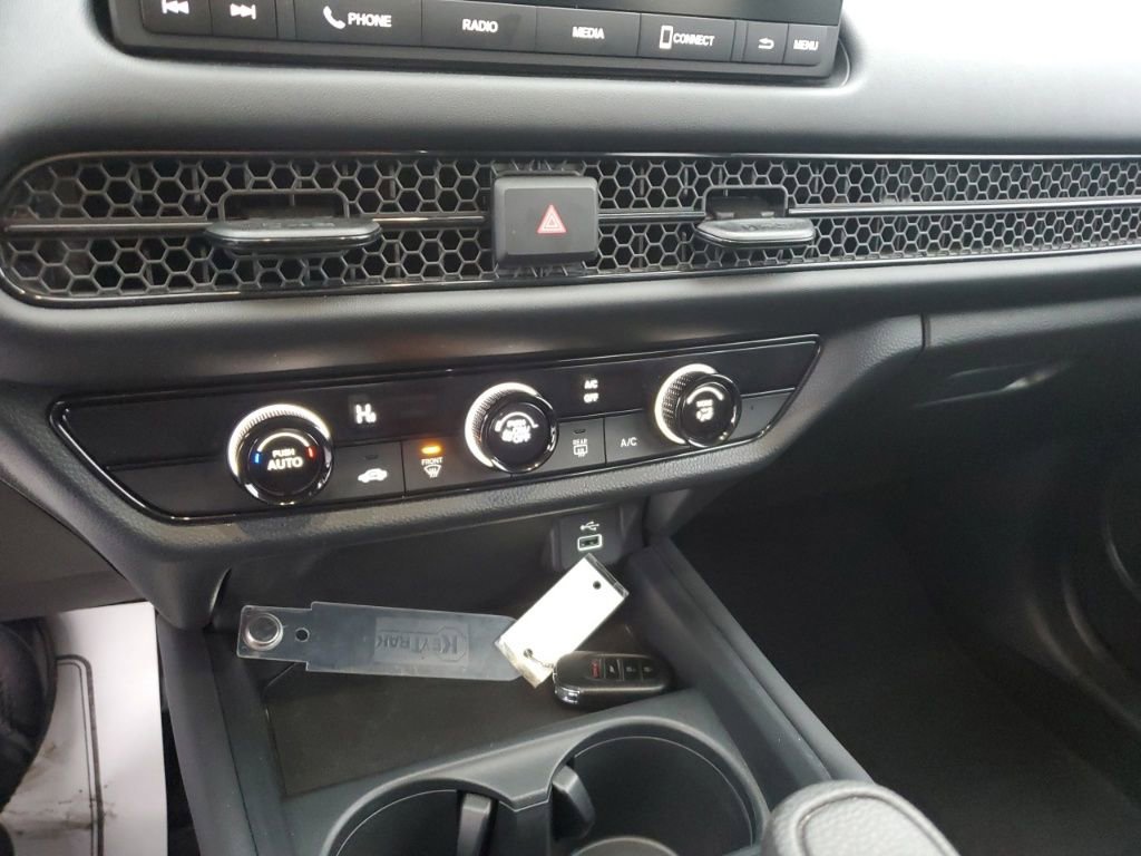 Certified 2023 Honda HR-V LX image 20