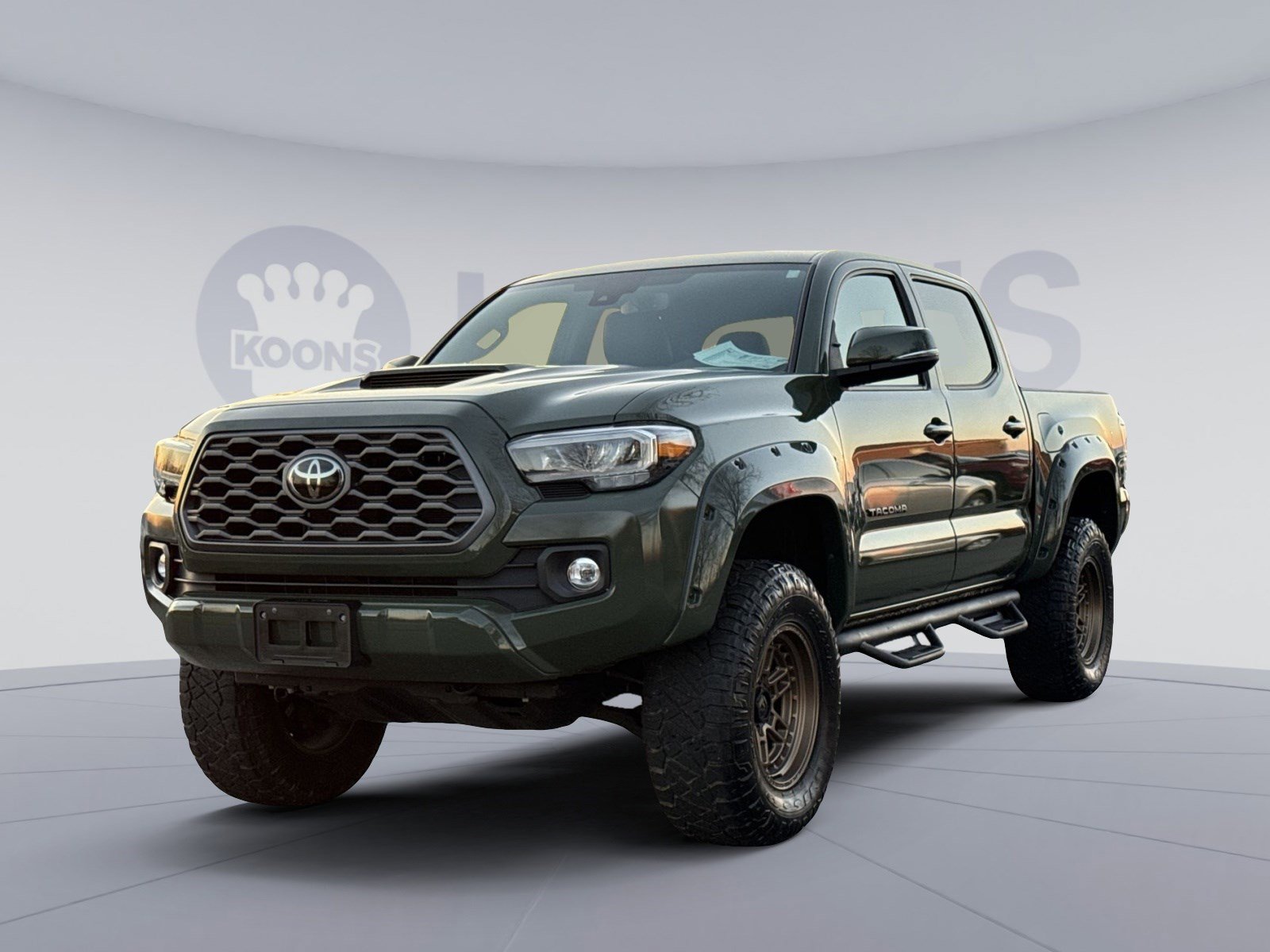Used 2022 Toyota Tacoma TRD Sport image 1